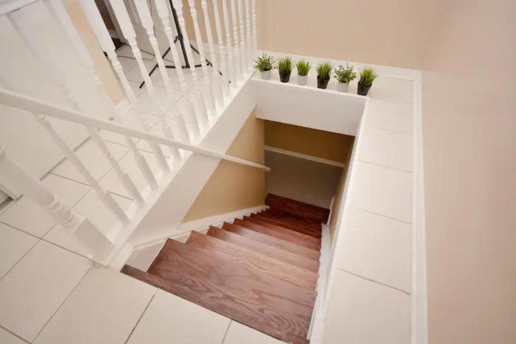 Riz Khan Peaceful Mississauga Home المظهر الخارجي الصورة