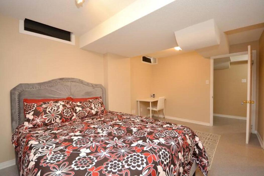 Riz Khan Peaceful Mississauga Home المظهر الخارجي الصورة