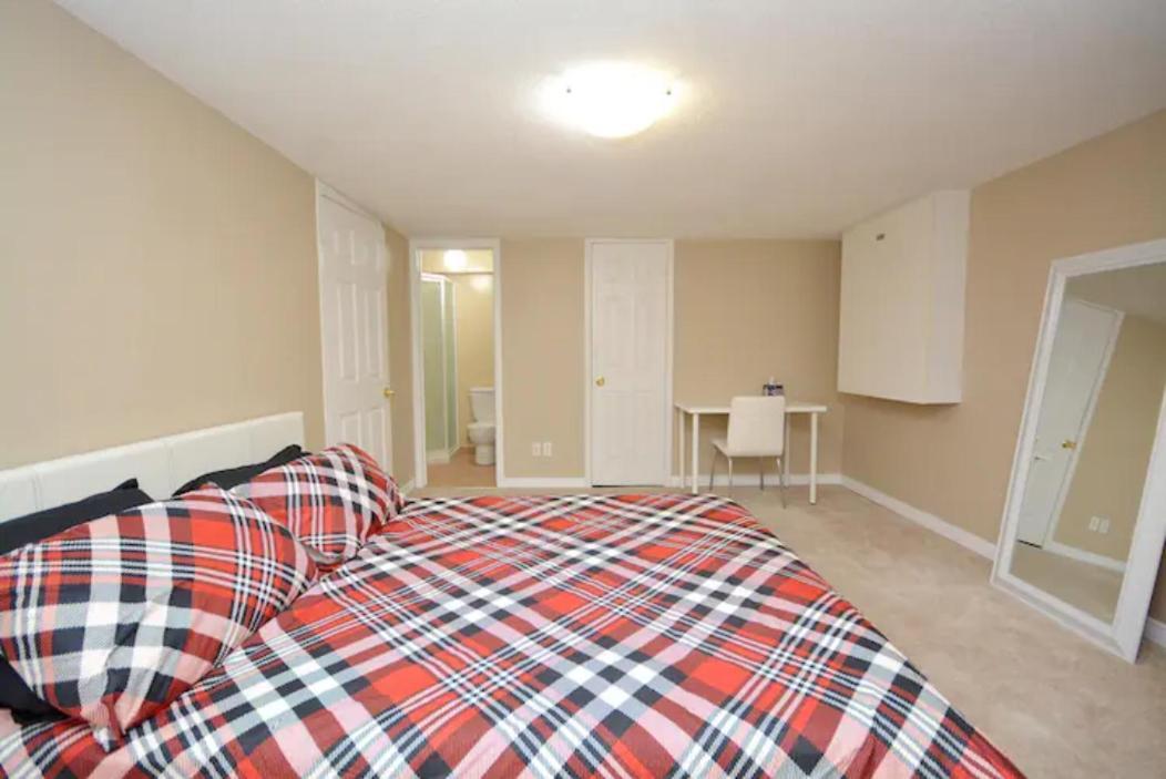 Riz Khan Peaceful Mississauga Home المظهر الخارجي الصورة
